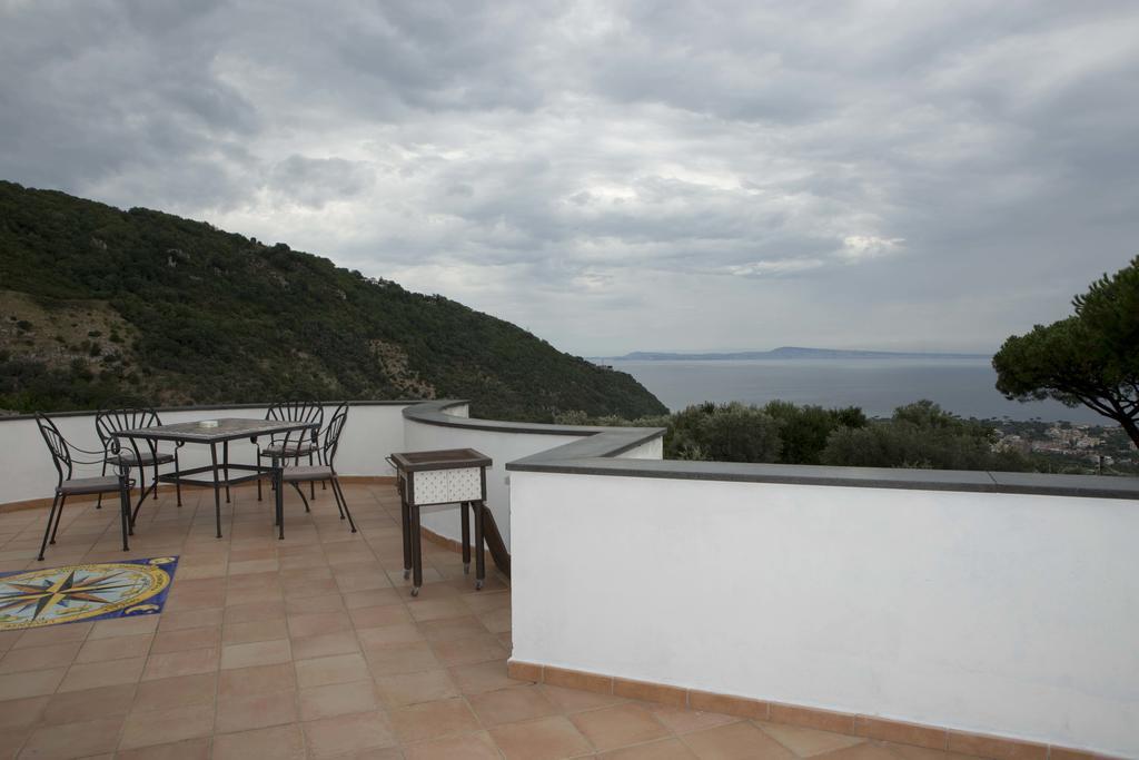Appartamento Villa Degli Ulivi Sant'Agnello Room photo